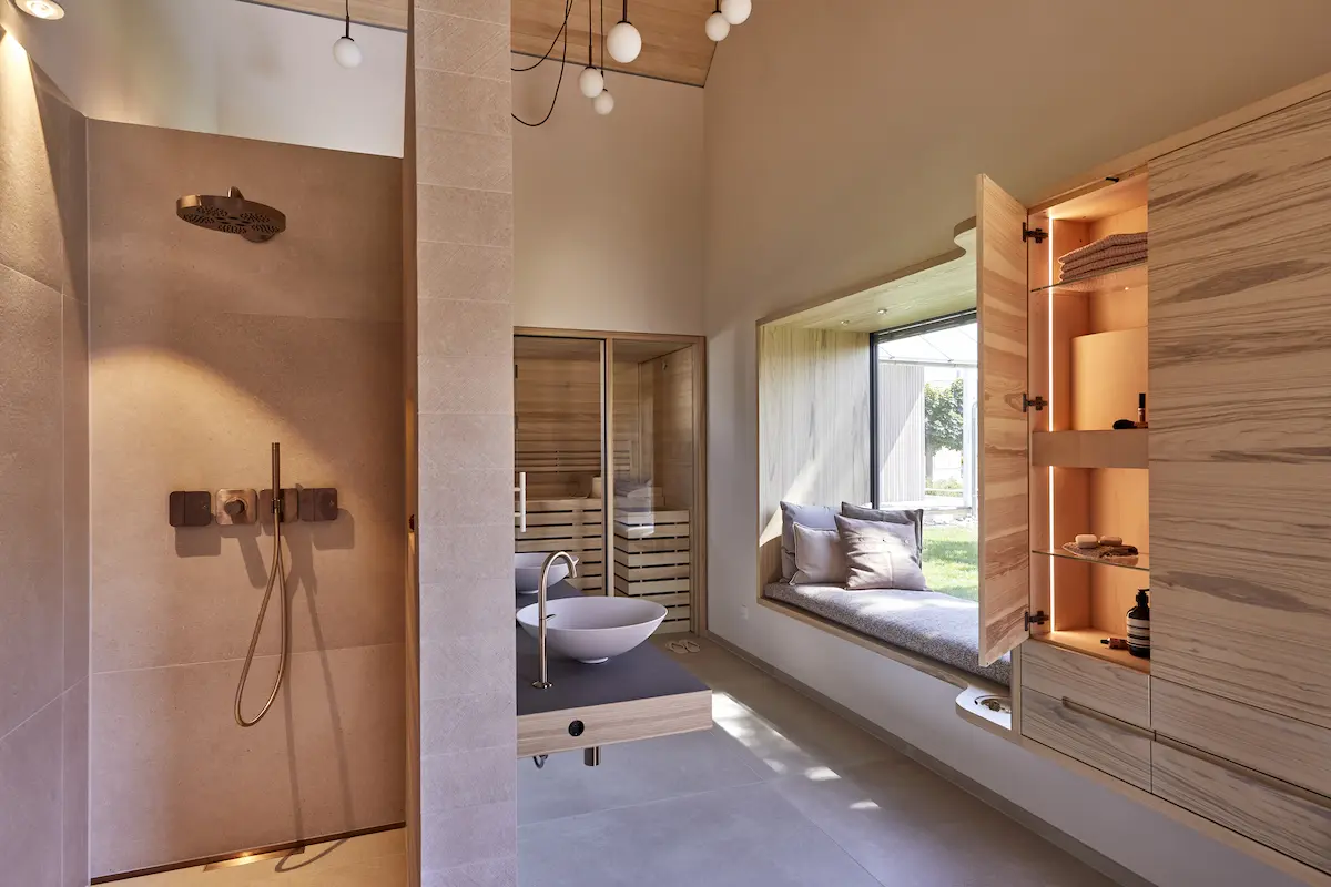 -8585748468257561837